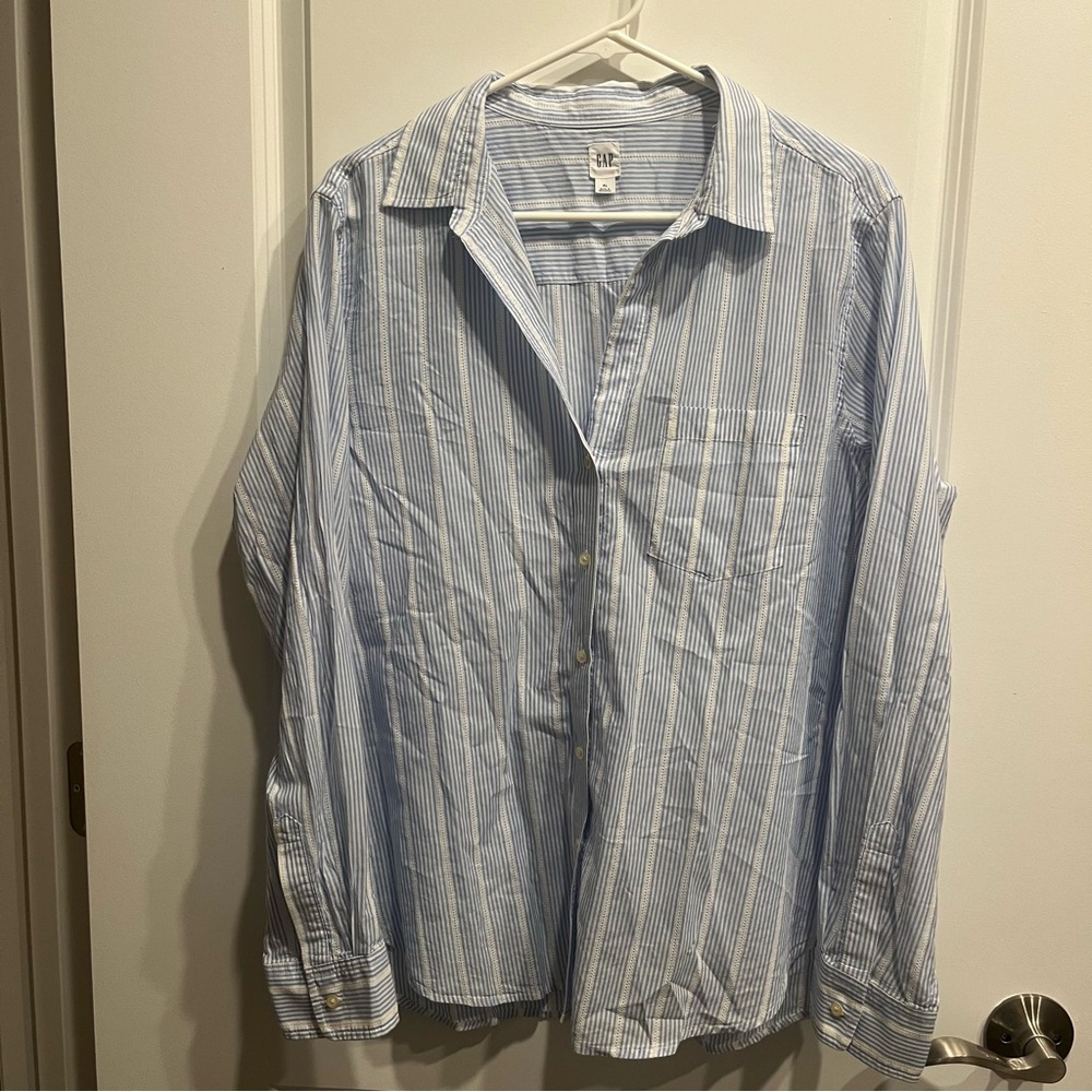 Gap Women’s Lightweight Blue White Button Down 100% Cotton Shirt Size XL